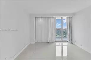 100 Bayview Dr, Sunny Isles Beach, FL 33160 - Photo 17