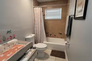 3381 NW 33rd Ct, Lauderdale Lakes, FL 33309 - Photo 13