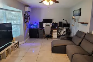 3381 NW 33rd Ct, Lauderdale Lakes, FL 33309 - Photo 9