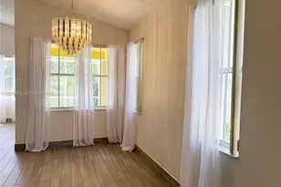 756 Sand Creek Cir, Weston, FL 33327 - Photo 9