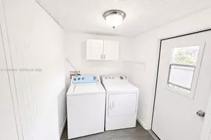 3028 SW 50th St, Dania Beach, FL 33312 - Photo 9
