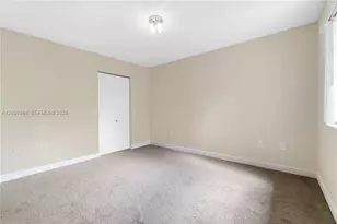 4197 N Haverhill Rd, West Palm Beach, FL 33417 - Photo 9