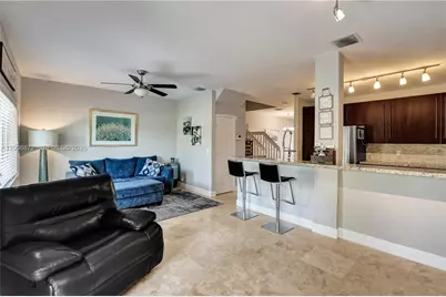 13206 NW 7th Pl, Plantation, FL 33325 - Photo 11