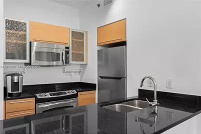 950 Brickell Bay Dr #501, Miami, FL 33131 - Photo 3