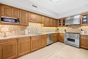 1414 SE 12th St, Fort Lauderdale, FL 33316 - Photo 11