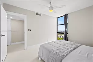 20379 W W Country Club Dr, Aventura, FL 33180 - Photo 13