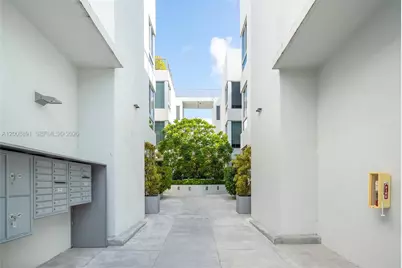 545 SW 11th St #308, Miami, FL 33129 - Photo 49
