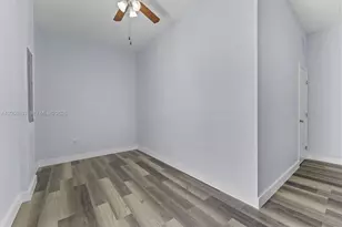 27869 SW 133rd Ave, Homestead, FL 33032 - Photo 9