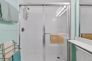 3400 NE 192 St, Aventura, FL 33180 - Photo 23