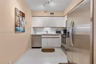 3400 NE 192 St, Aventura, FL 33180 - Photo 27