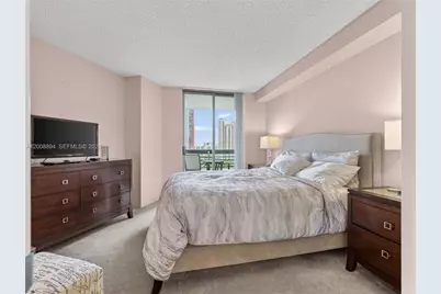 3400 NE 192nd St #1402, Aventura, FL 33180 - Photo 19