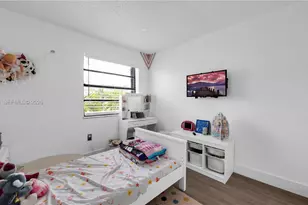 8186 NW 98th Ln, Hialeah Gardens, FL 33016 - Photo 31