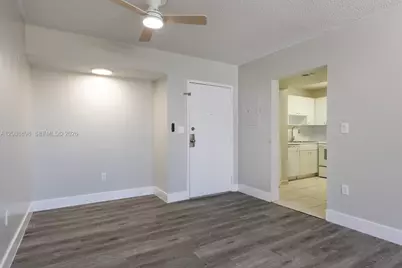 8320 NW 8th St #2-213, Miami, FL 33126 - Photo 5