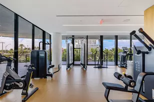 8701 Collins Ave, Miami Beach, FL 33154 - Photo 29