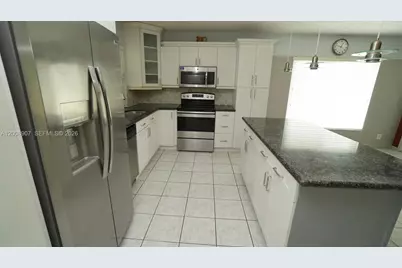 3160 NW 101st Ave, Sunrise, FL 33351 - Photo 7