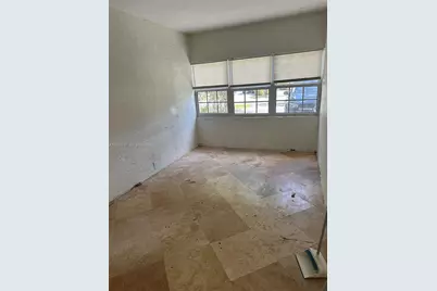 1422 Wiley St, Hollywood, FL 33020 - Photo 5