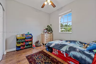 22110 SW 93rd Pl, Cutler Bay, FL 33190 - Photo 13