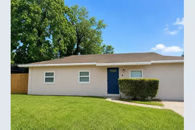 8210 SW 7th St, North Lauderdale, FL 33068 - Photo 1