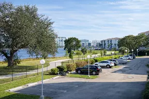 470 Executive Center Dr, West Palm Beach, FL 33401 - Photo 13