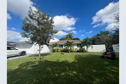 11121 SW 110th Rd #11121, Miami, FL 33176 - Photo 1