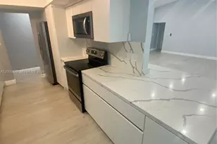 11121 SW 110th Rd, Miami, FL 33176 - Photo 31