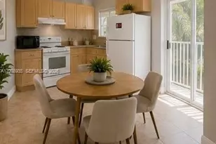 948 SW 3rd St, Miami, FL 33130 - Photo 5