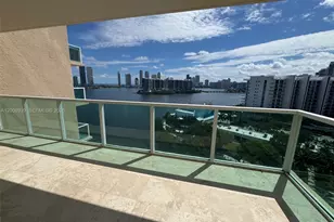 3330 NE 190th St, Aventura, FL 33180 - Photo 25