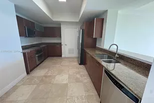 3330 NE 190th St, Aventura, FL 33180 - Photo 7
