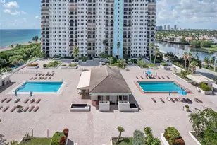 1201 S Ocean Dr, Hollywood, FL 33019 - Photo 61