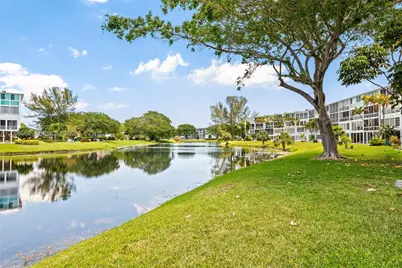 2130 Cambridge F #2130, Deerfield Beach, FL 33442 - Photo 13