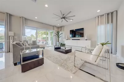 11655 Windy Forest Way, Boca Raton, FL 33498 - Photo 9