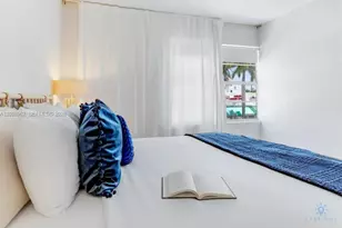 7326 Collins Ave, Miami Beach, FL 33141 - Photo 9
