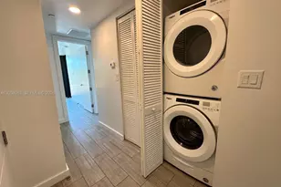 722 NE 15th Ave, Fort Lauderdale, FL 33304 - Photo 11