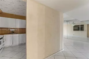 2401 S Ocean Dr, Hollywood, FL 33019 - Photo 11