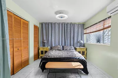 410 East Dr #2, North Miami Beach, FL 33162 - Photo 9
