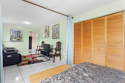 410 East Dr #2, North Miami Beach, FL 33162 - Photo 11