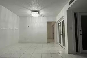 9704 NW 6th Terrace, Miami, FL 33172 - Photo 11