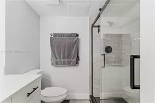2640 S University Dr, Davie, FL 33328 - Photo 9