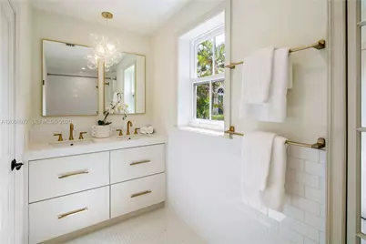 1228 Alhambra Cir, Coral Gables, FL 33134 - Photo 41