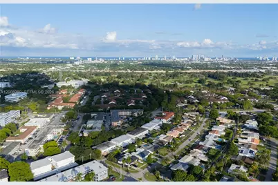 609 S Crescent Dr, Hollywood, FL 33021 - Photo 29