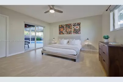 609 S Crescent Dr, Hollywood, FL 33021 - Photo 23