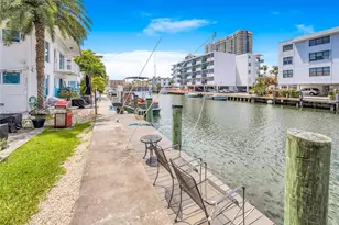 3721 NE 170th St, North Miami Beach, FL 33160 - Photo 23