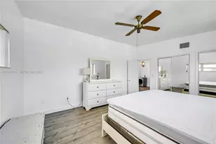 3721 NE 170th St, North Miami Beach, FL 33160 - Photo 21