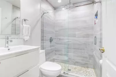 5050 NW 116th Ct, Doral, FL 33178 - Photo 11