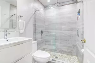 5050 NW 116th Ct, Doral, FL 33178 - Photo 11