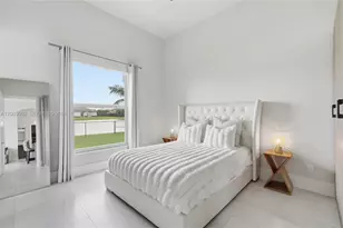 14370 Jockey Cir N, Davie, FL 33330 - Photo 41