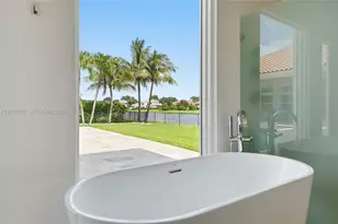 14370 Jockey Cir N, Davie, FL 33330 - Photo 45