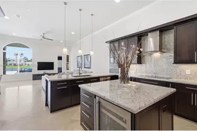 14370 Jockey Cir N, Davie, FL 33330 - Photo 19