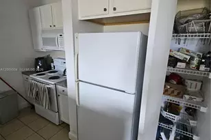 6001 SW 70th St, South Miami, FL 33143 - Photo 5