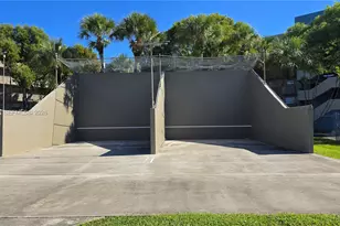 1101 Colony Point Cir, Pembroke Pines, FL 33026 - Photo 41